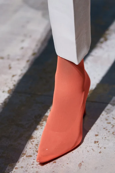 Look 8